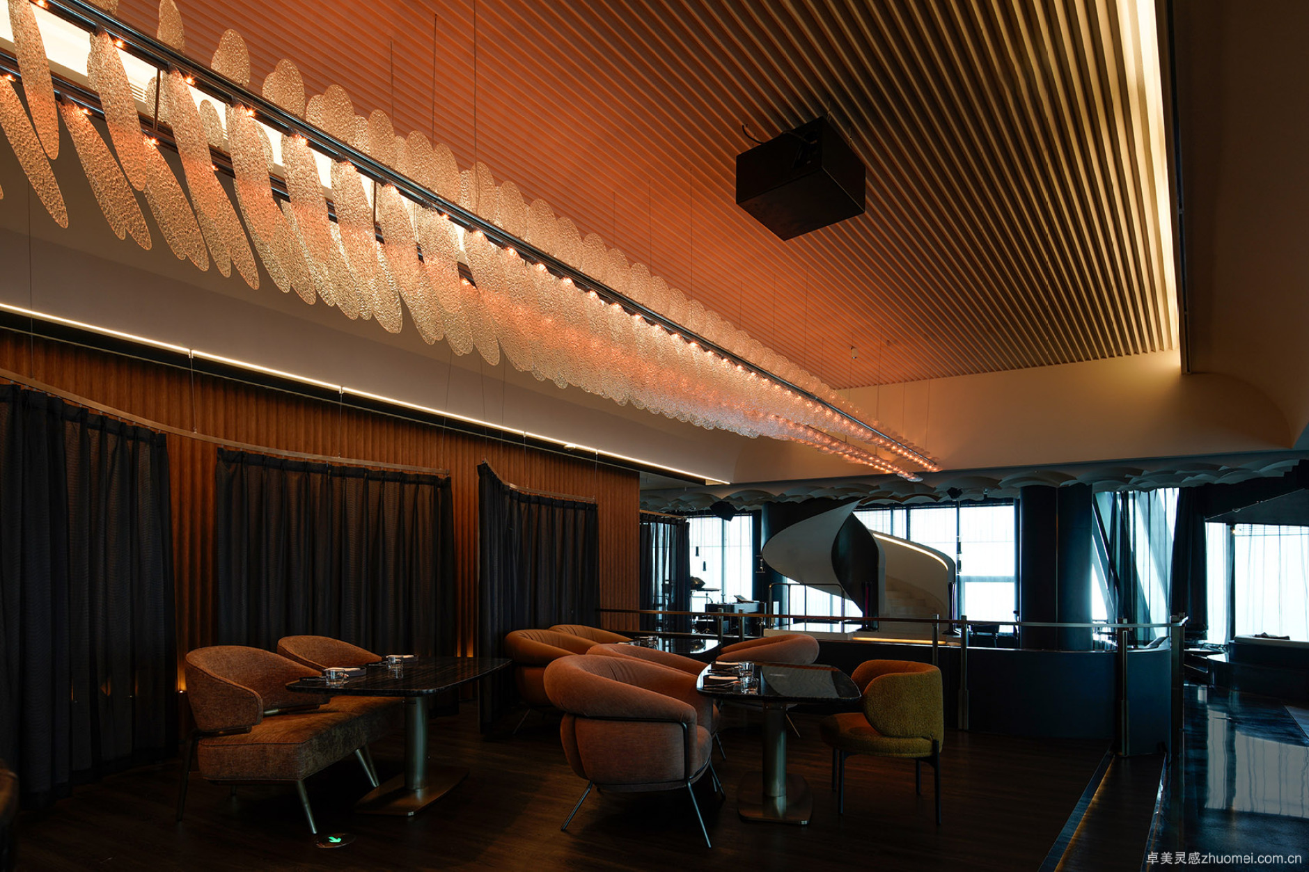 苏州 W 酒店 SOL37 酒廊 | 独特的空间设计与艺术品的完美融合-185