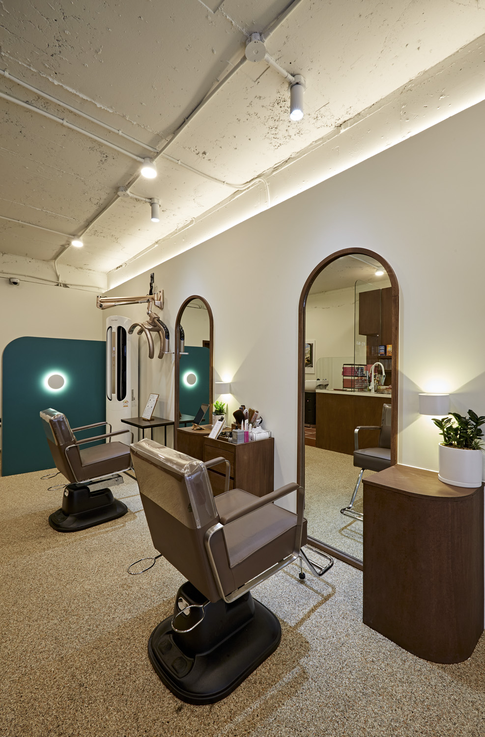 简约风 12 平米美容室设计，打造温馨舒适空间-13