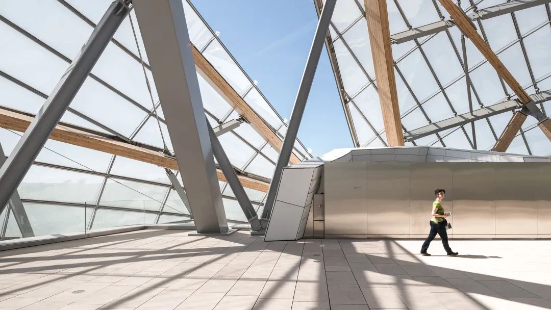 巴黎路易威登基金会艺术中心 | 现代与传统的美学对话-44