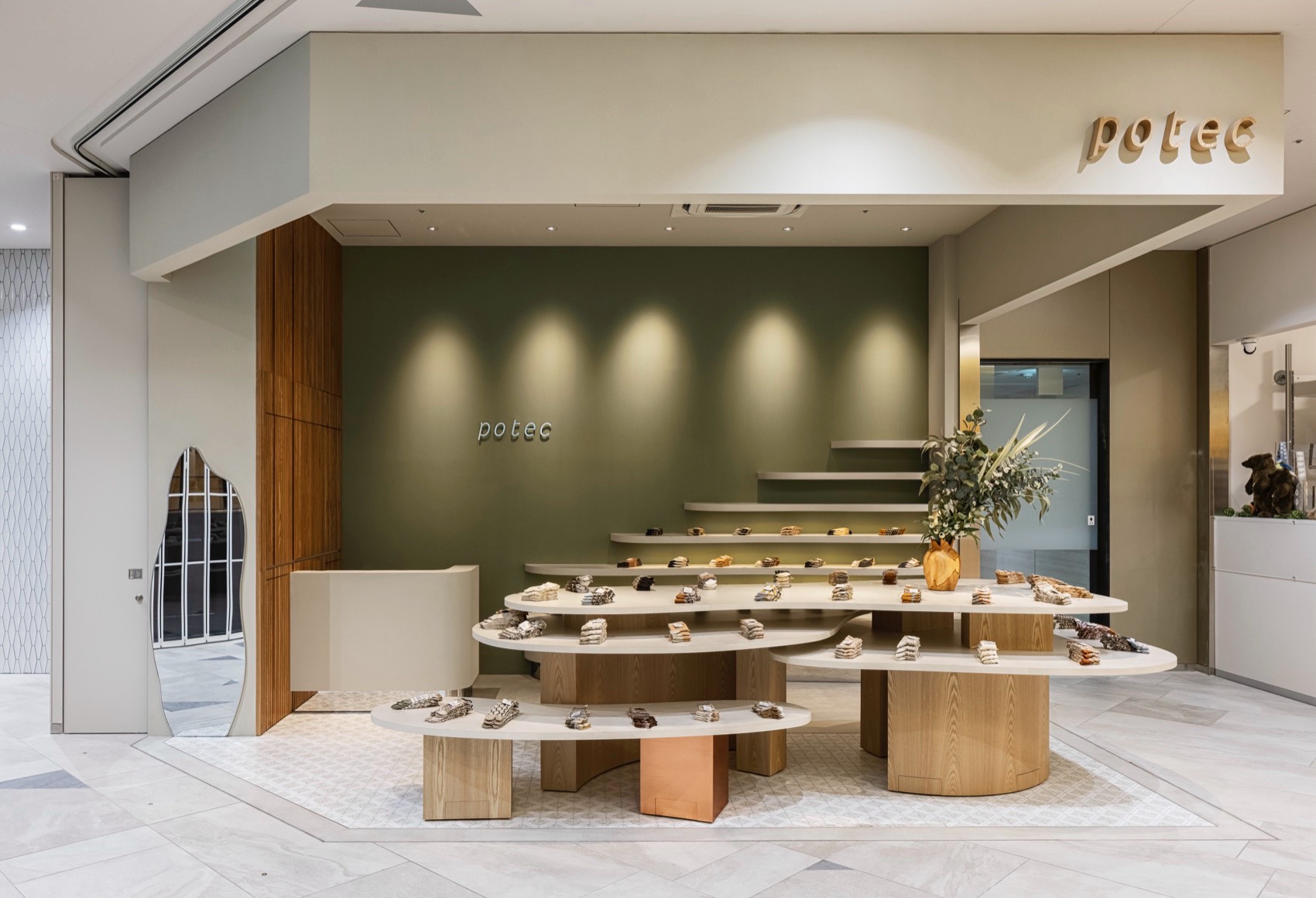 Potec名古屋中日大楼店丨KAMITOPEN,设计师吉田昌弘・田丸明日香-3