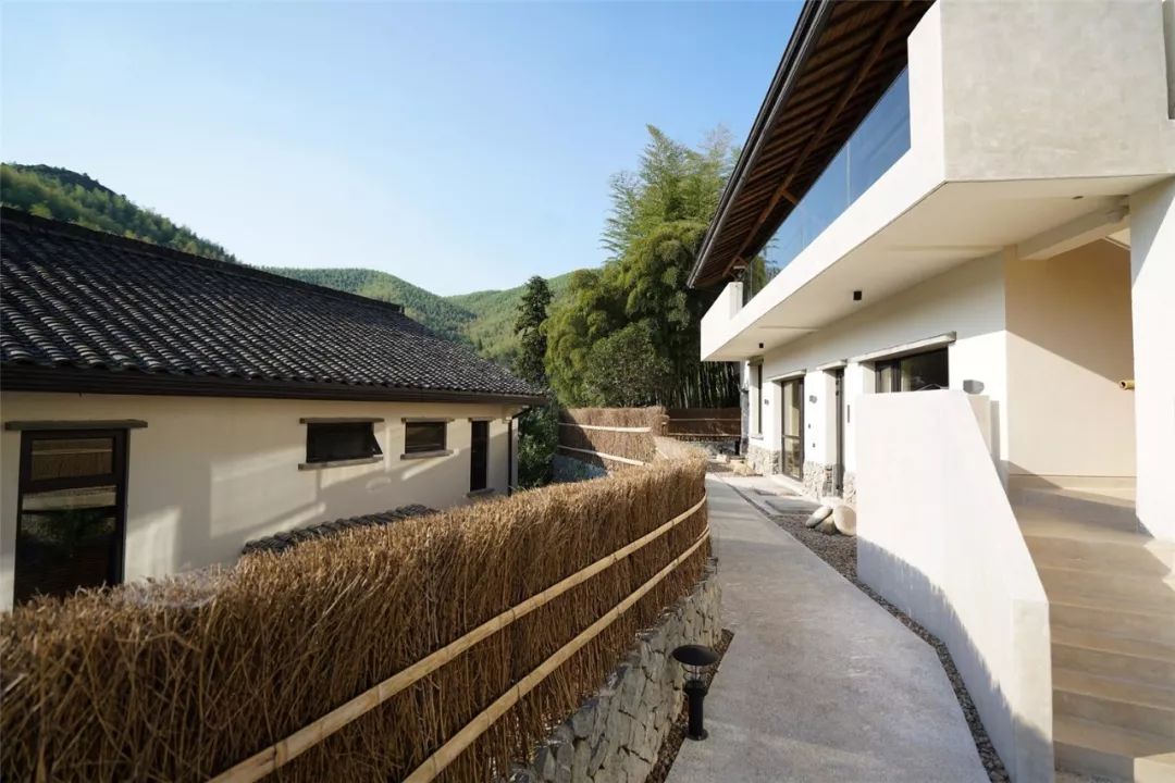 8个经典老建筑改造:老厂房、祖宅、乡村小学、空心村...
-113