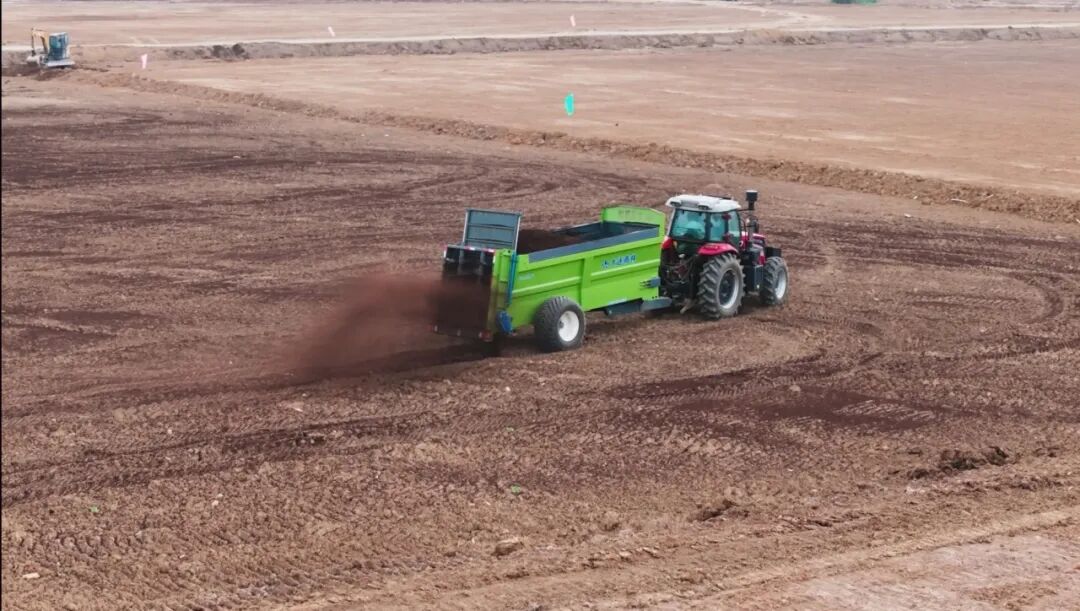 【一线写真】钢筋铁骨“酿出”温柔的春天-51