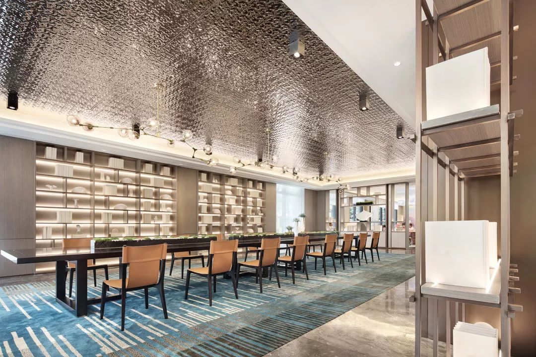 重庆华宇城营销中心：在水一方，瞭望人文风华  六艺源设计-17