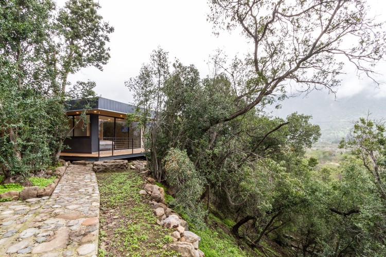 House in Olmue  Rodrigo Pérez Kenchington-1