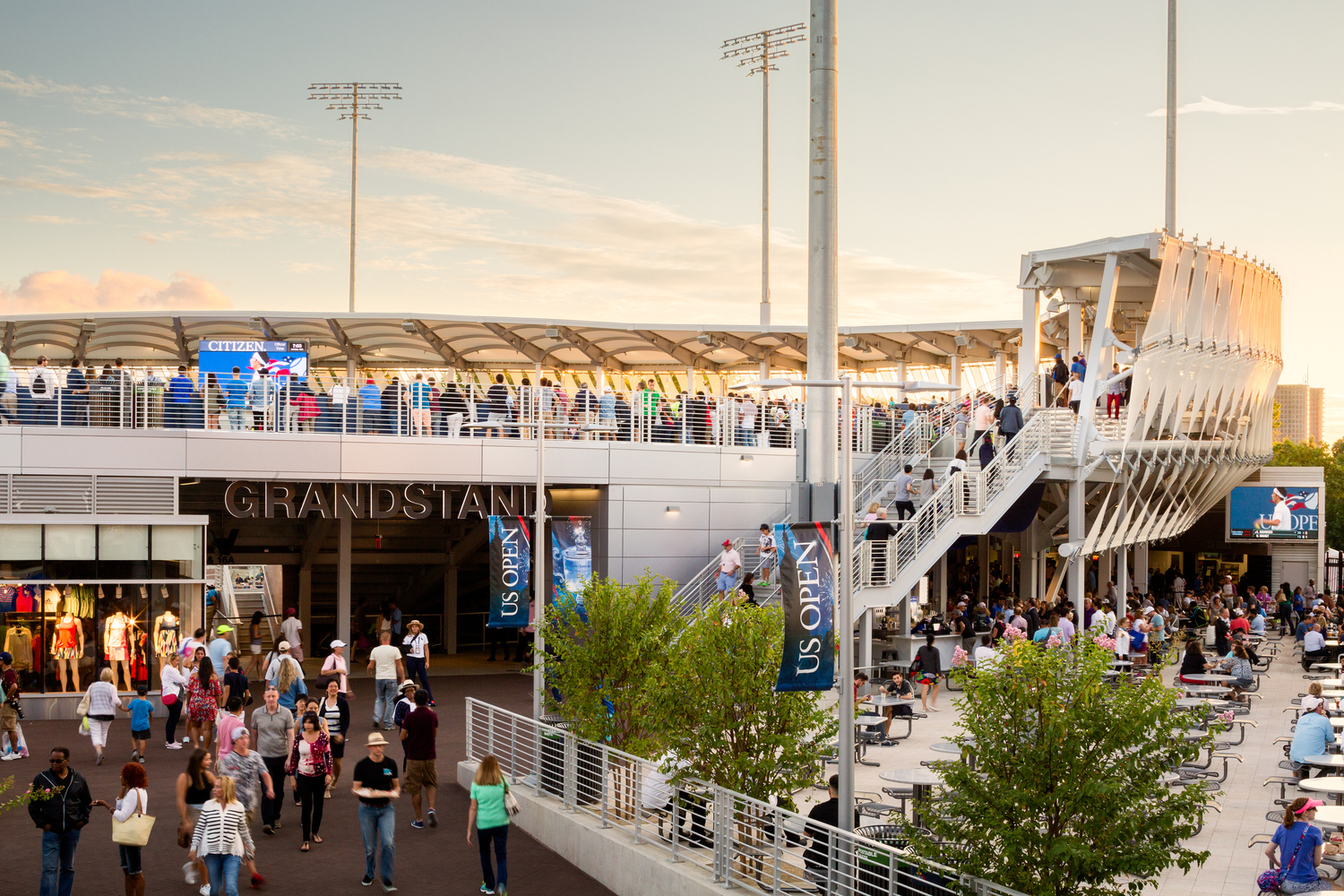 Grandstand Stadium 室内设计亮点与评价-9