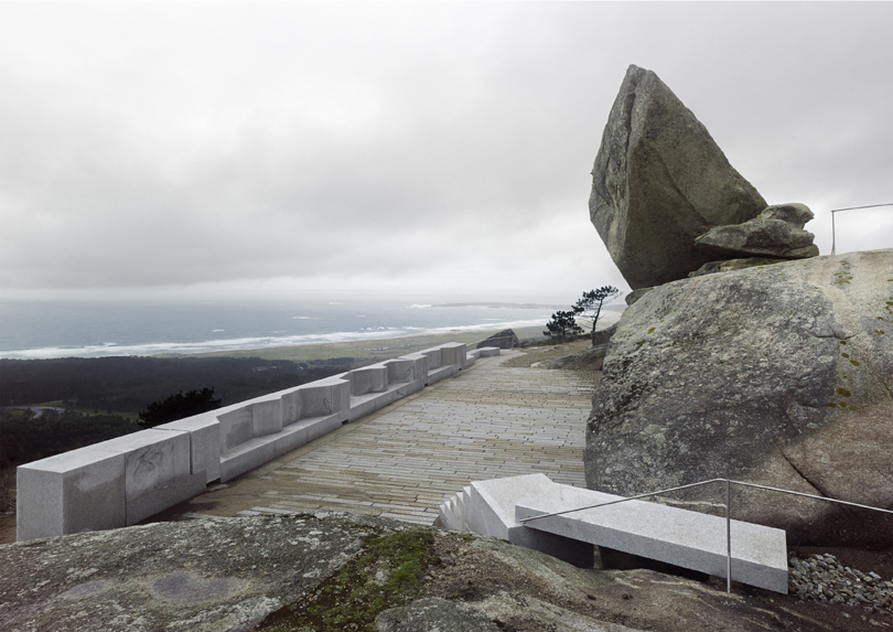 西班牙里韦拉“佩德拉达拉”观景点 | 自然与建筑的和谐融合-32