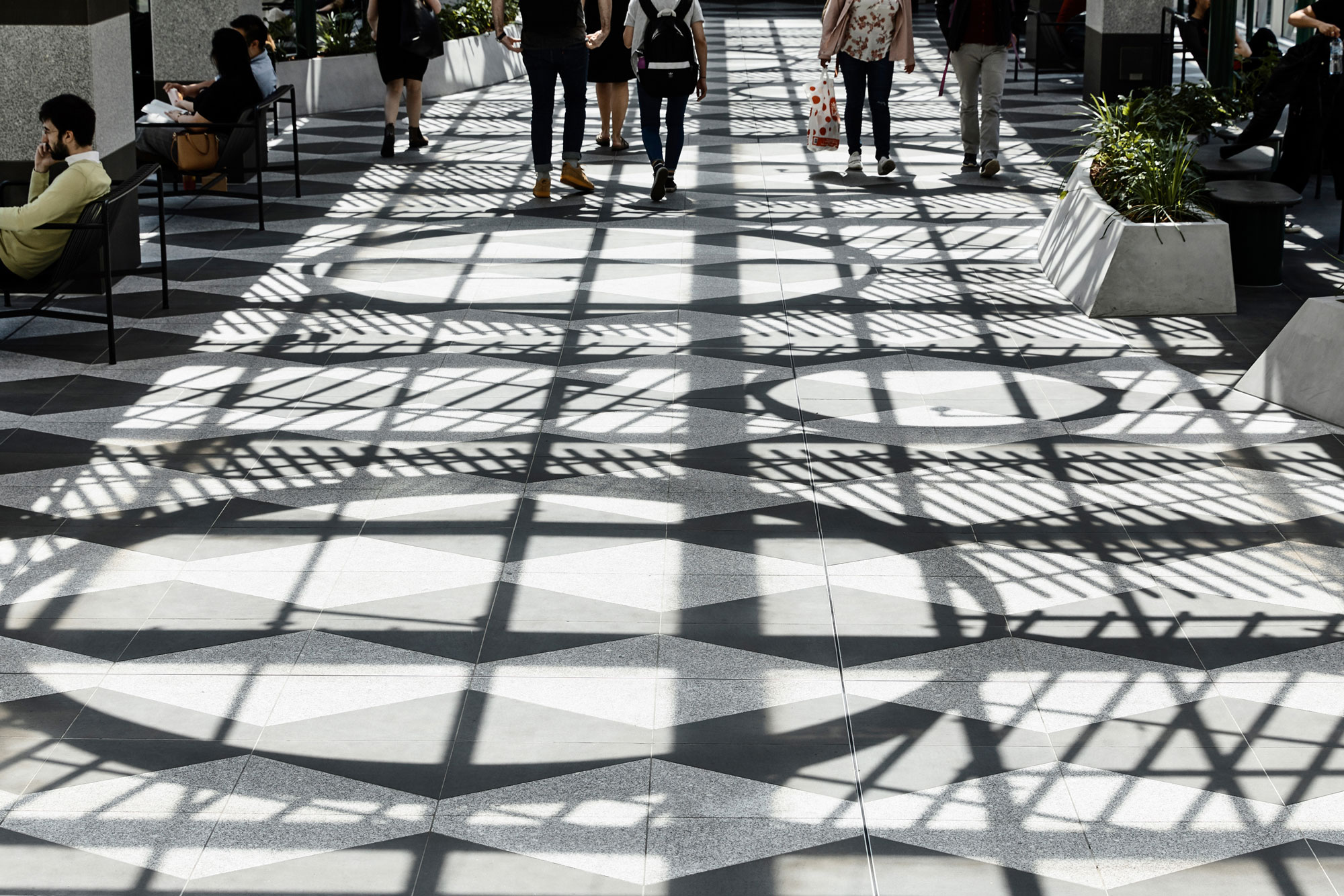 Melbourne Central Arcade - Bridge丨Kennedy Nolan设计-20