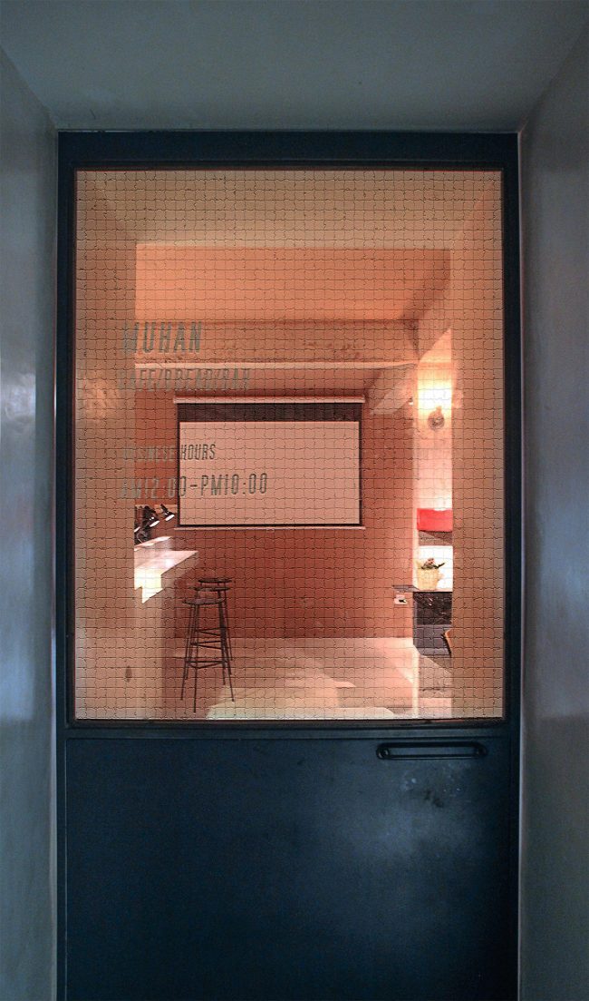 沐涵咖啡 | 废弃车库的粉色新生-9