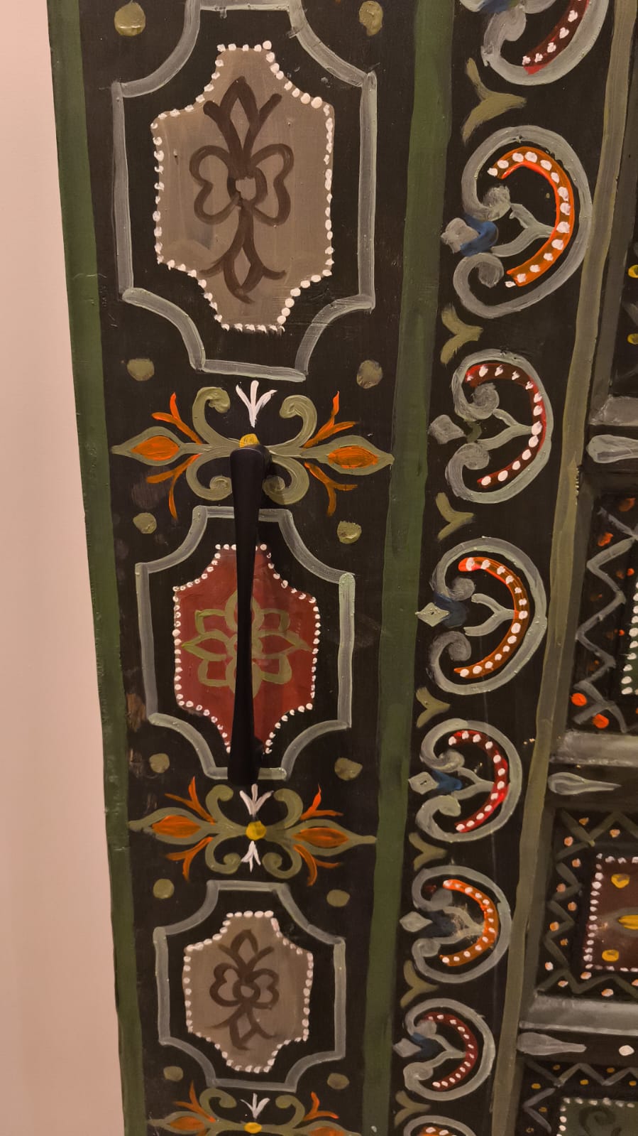 Design and construction of a modern apartment in Jordan-7