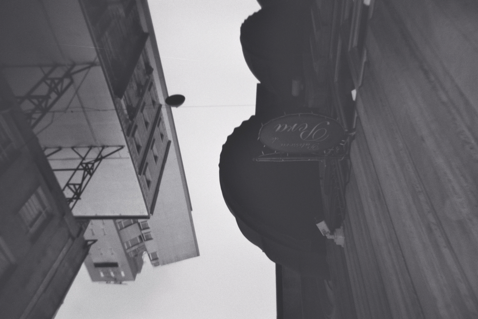 Streets of Pera/Beyoglu on 35mm film-4