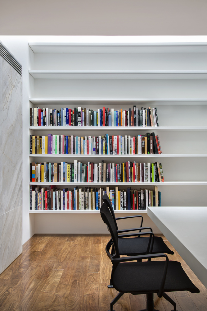 吉列尔梅·托雷斯办公室-9