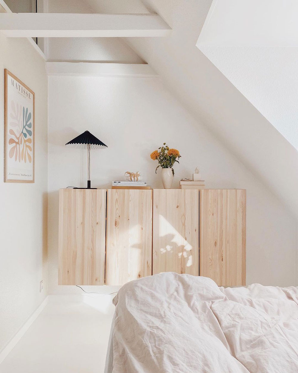 丹麦温馨舒适的顶层公寓设计-15