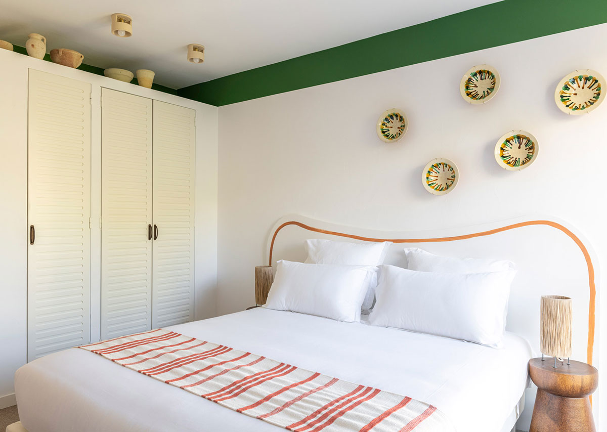 南法海岸的明亮度假酒店设计-1