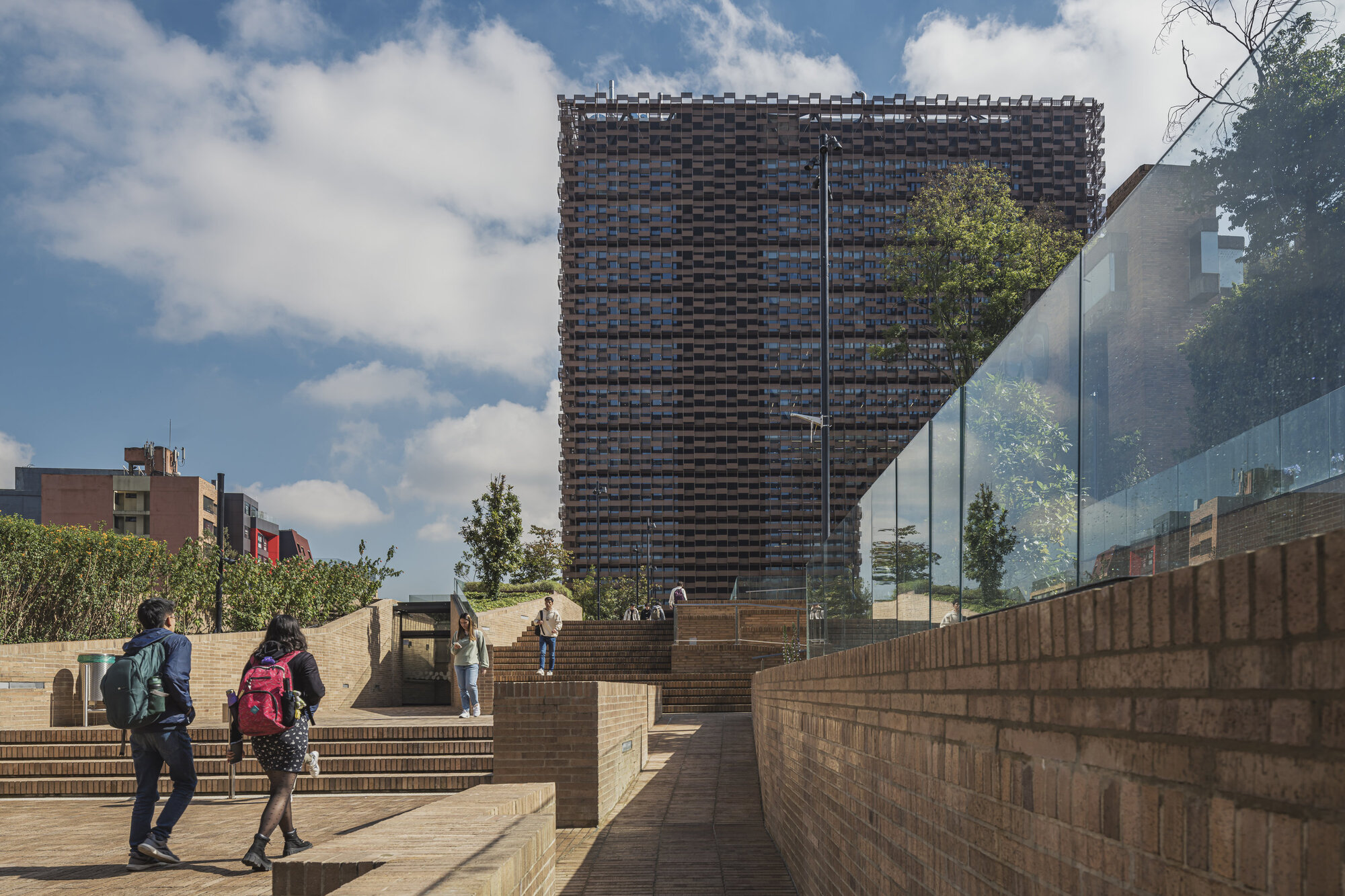 Faculty of Sciences - Pontifical Xavierian University / taller de arquitectura de bogotá-12