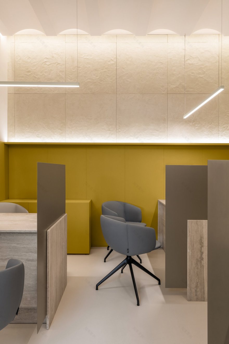 Empire 旅行社改造项目丨意大利那不勒斯丨primo atelier-12