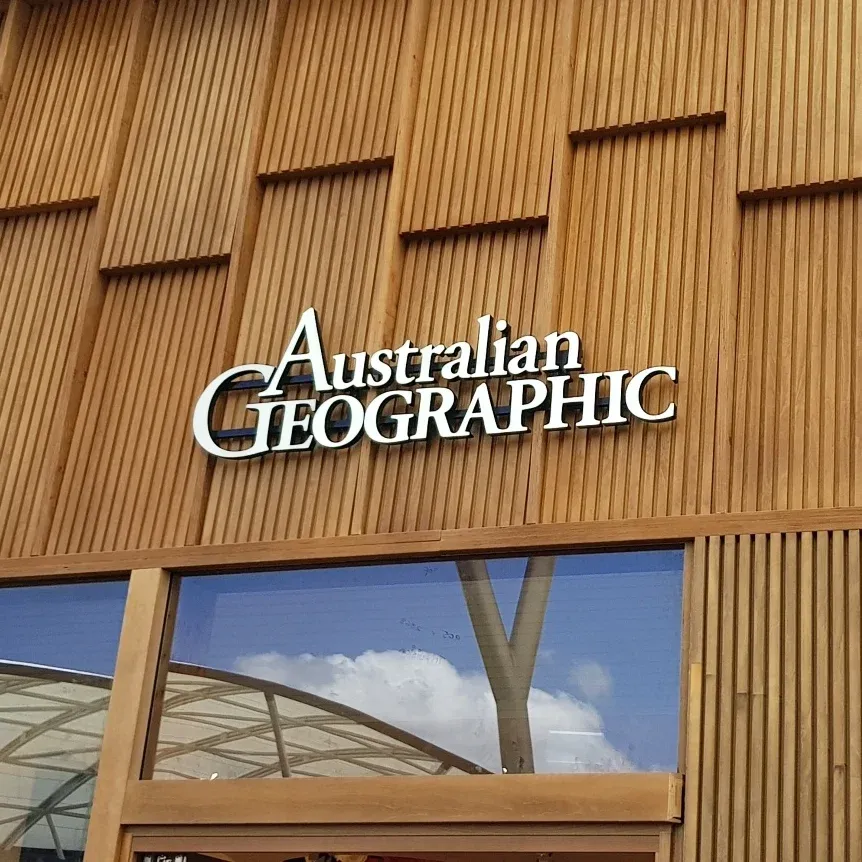 澳大利亚地理杂志线下店铺设计项目丨aplin creative-15