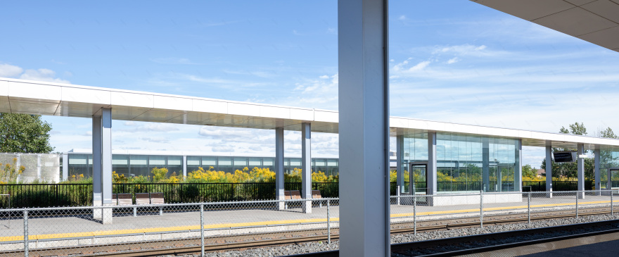 吉尔伍德 GO 车站丨加拿大多伦多-26