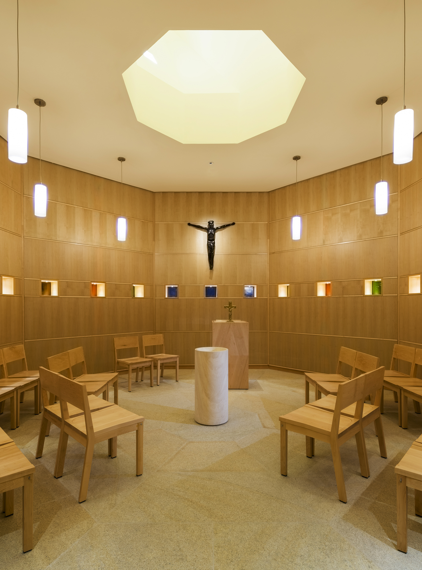 圣凯瑟琳德雷克塞尔教堂-10