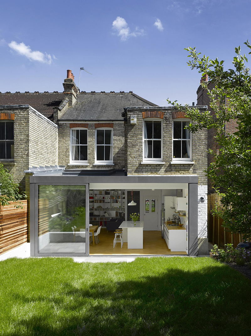Redston Road Home in England Features a Contemporary Extension | Home Design Lover-15