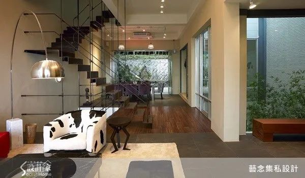 四间超吸眼球的独栋豪宅设计！旋转楼梯、高级酒窖与景观沐浴空间应有尽有-18