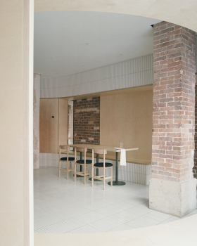 Papi Restaurant  / Neri&Hu Design and Research Office