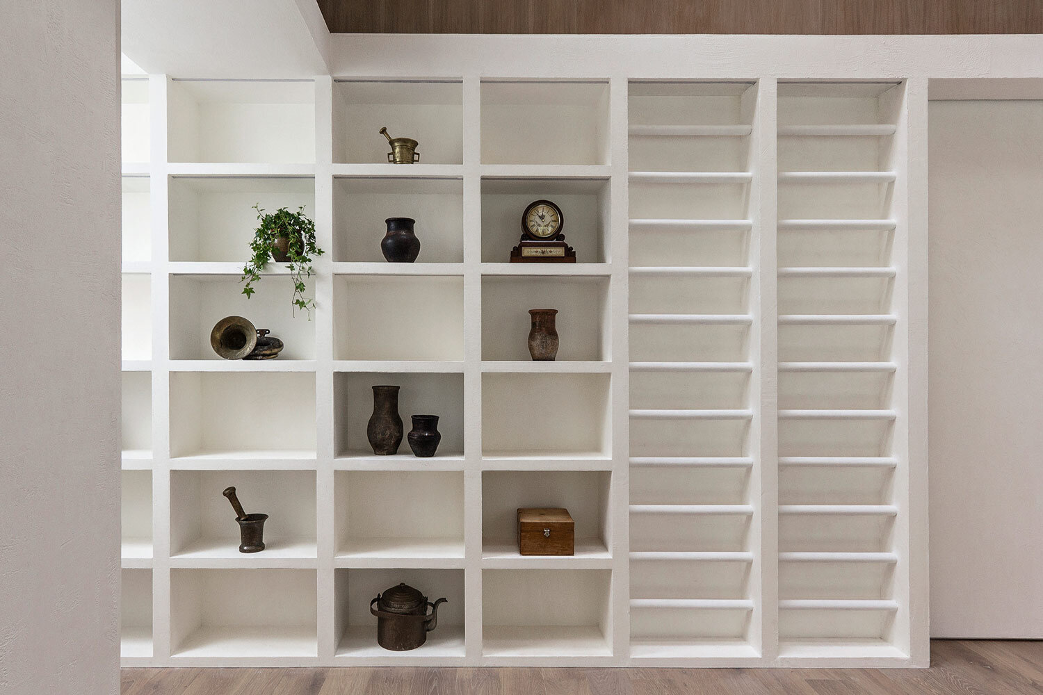 family room BUROWHITE-2