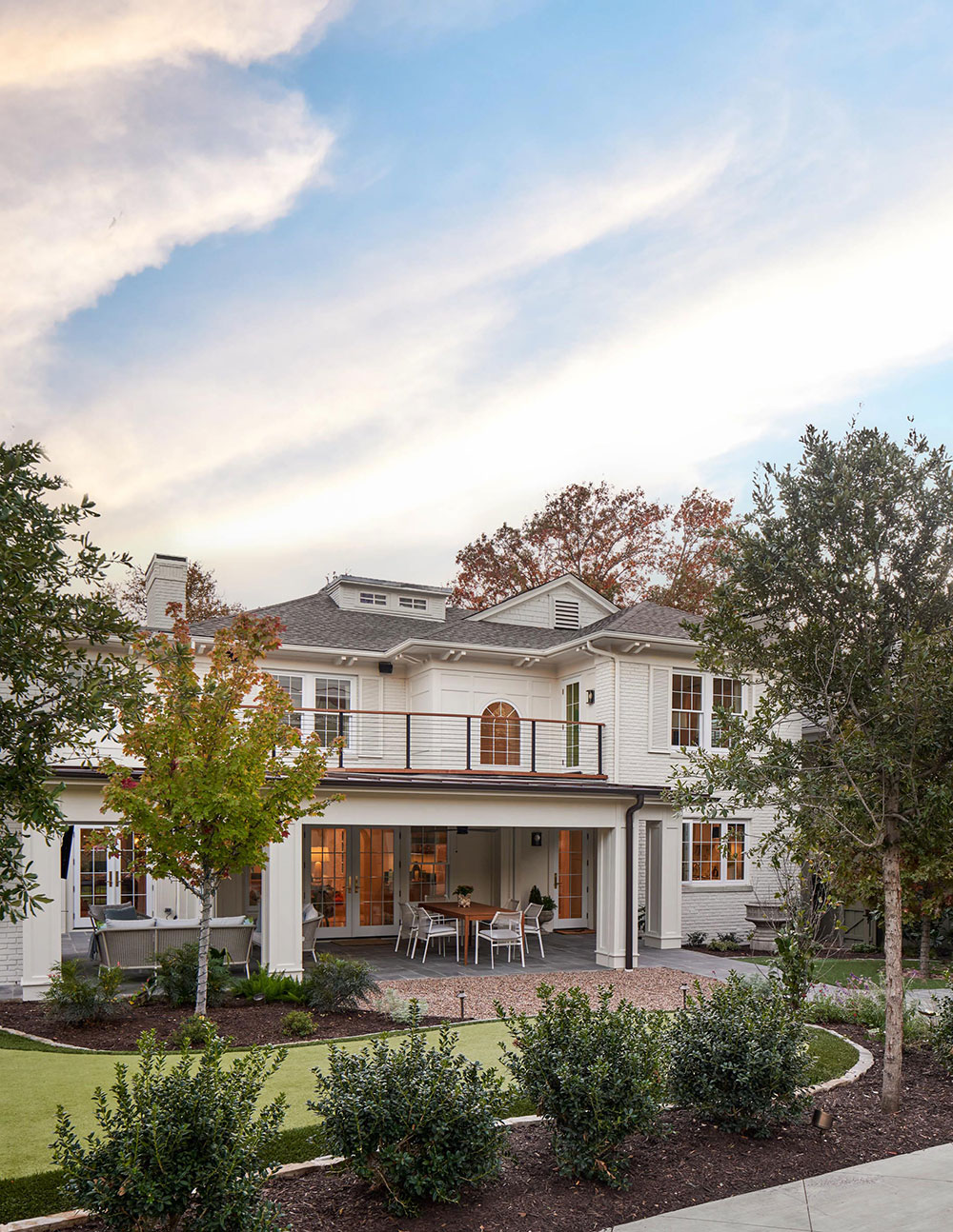 达拉斯美丽住宅 | 淡雅粉彩与花卉壁纸的完美融合-2