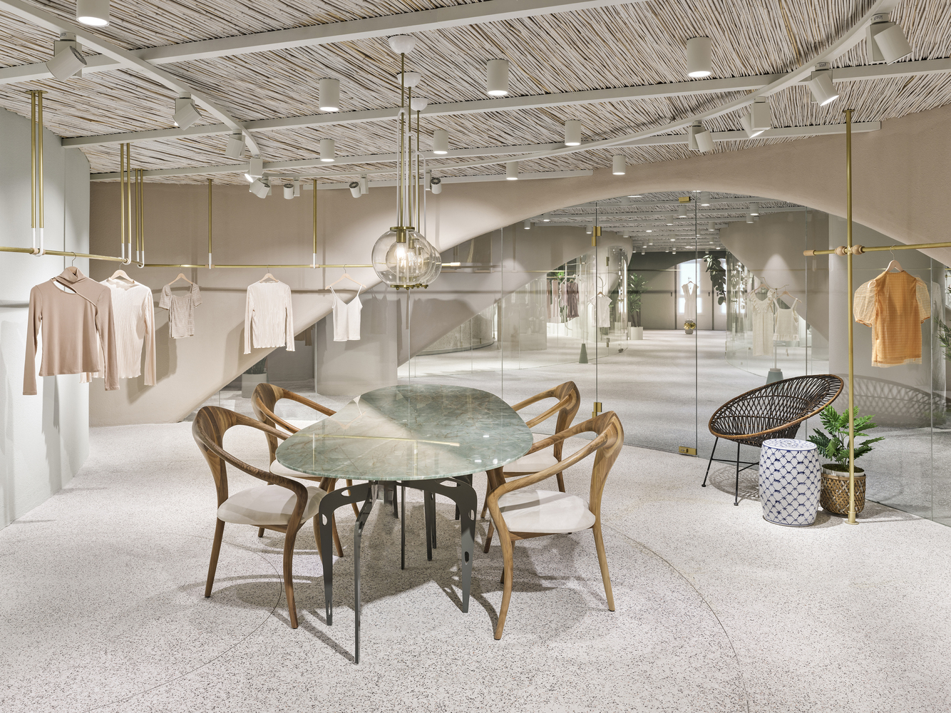 Ulupinar Textile Headquarters Showroom by Zemberek Design-44