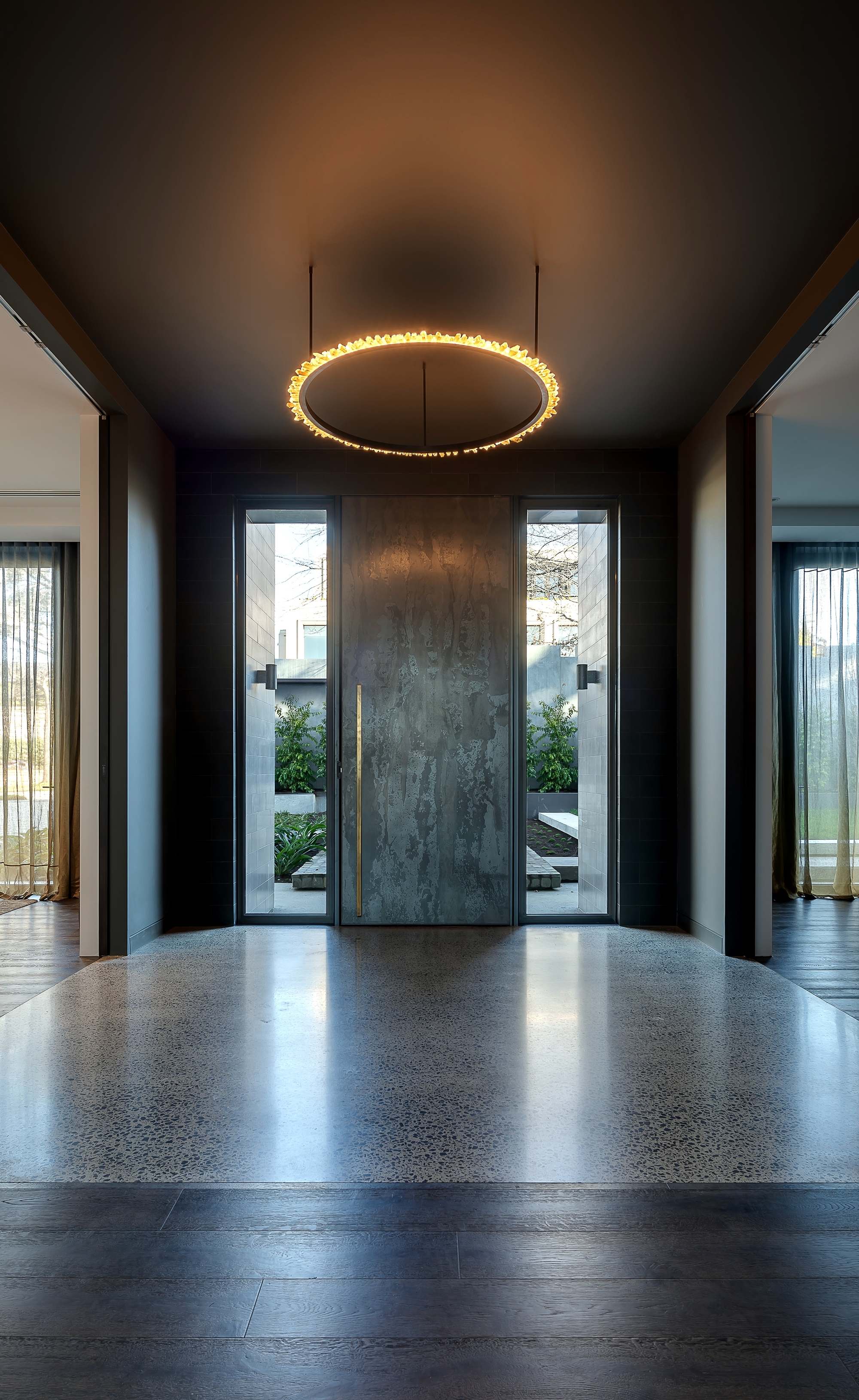 简约奢华,环保节能的 J House-22