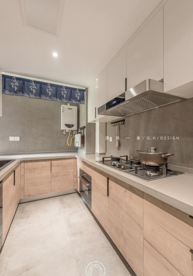 舒适自由的原木生活空间-33