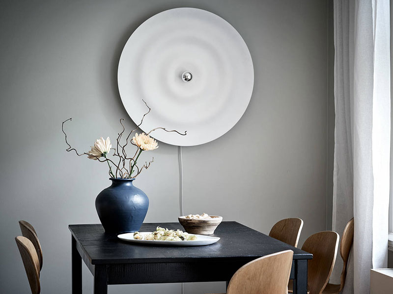 瑞典 70 平米蓝白公寓，深蓝墙面与白色装潢的完美搭配-15