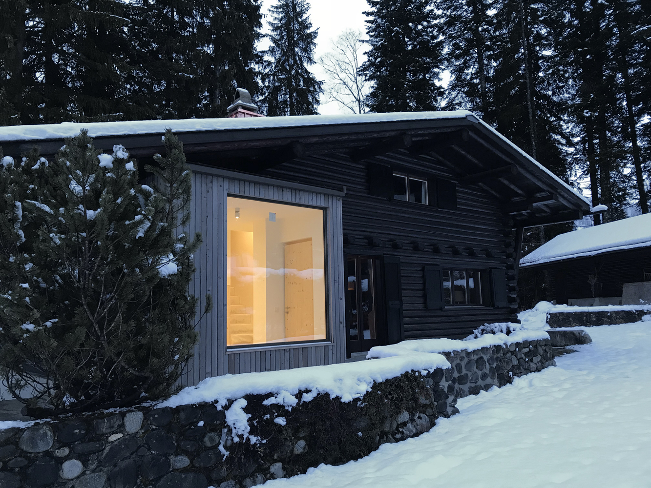 瑞士山间小屋丨Atelier Circonflexe Architectes-22