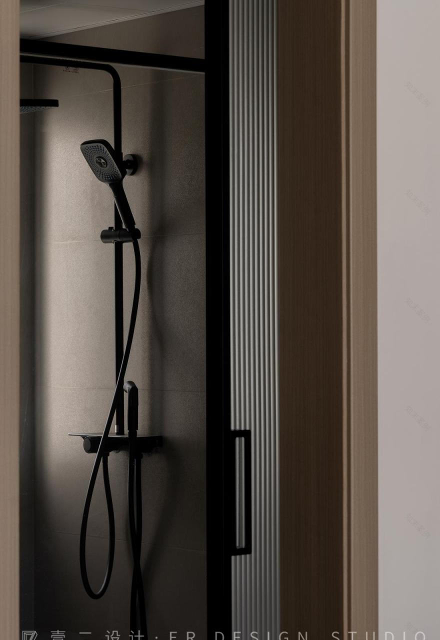 新婚夫妻的温馨之家-37