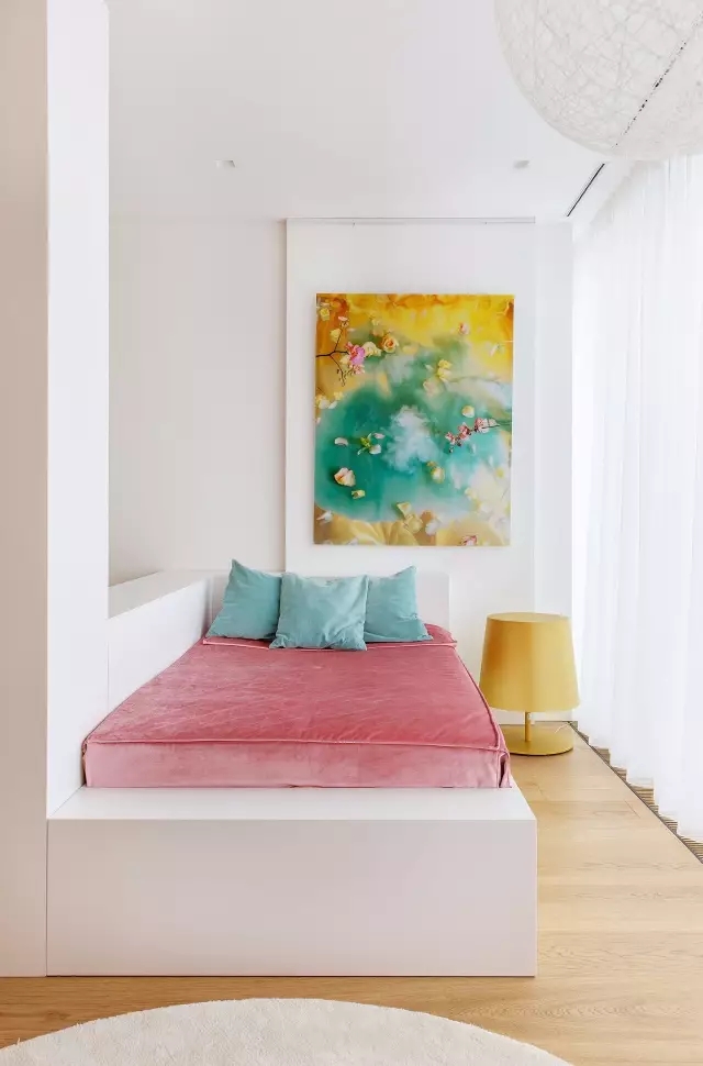 俄罗斯 380㎡简约精致豪宅 | 功能布局与艺术品相得益彰-56