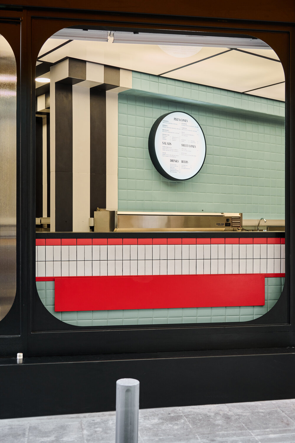 守旧的人披萨外卖丨希腊雅典丨Saint of Athens & ICD Designers-16