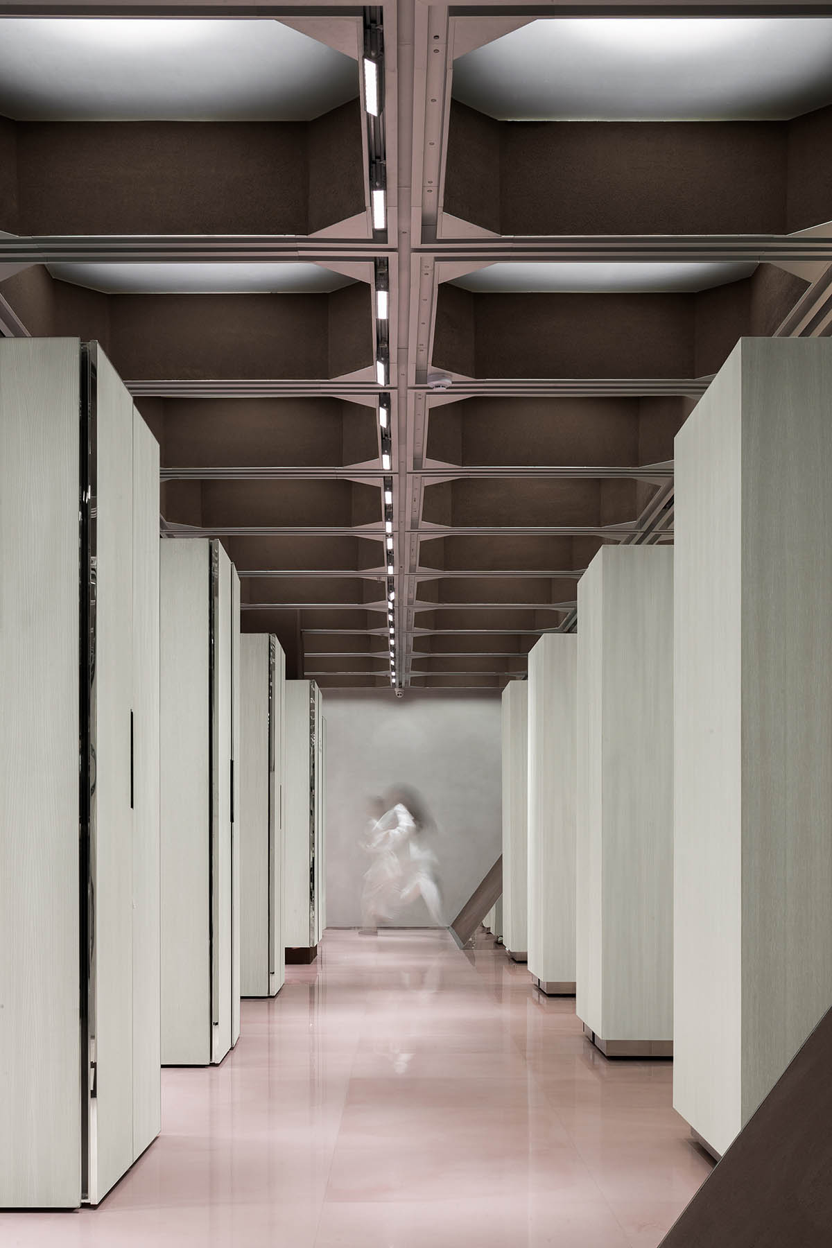 万社设计 | 青岛J1M5 买手店设计-4