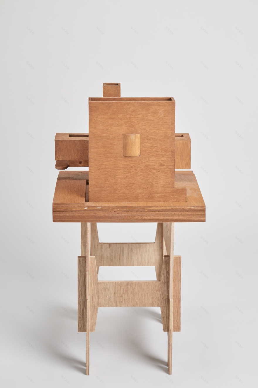 A Model of Sporadic Thoughts / FHHH friends-35