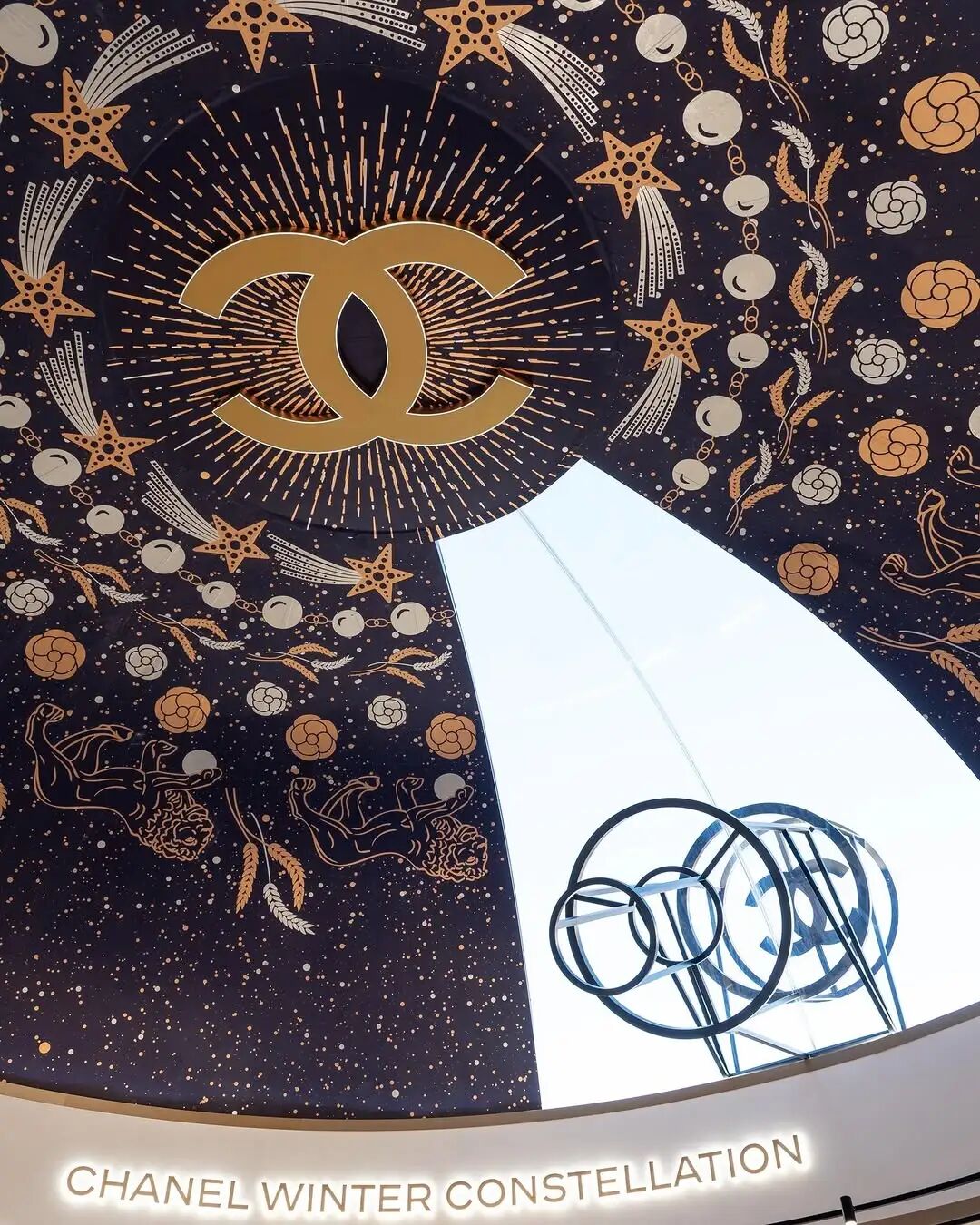 香奈儿“冬日星空”新年限定快闪丨中国北京丨法国艺术家Delphine Dénéréaz-16