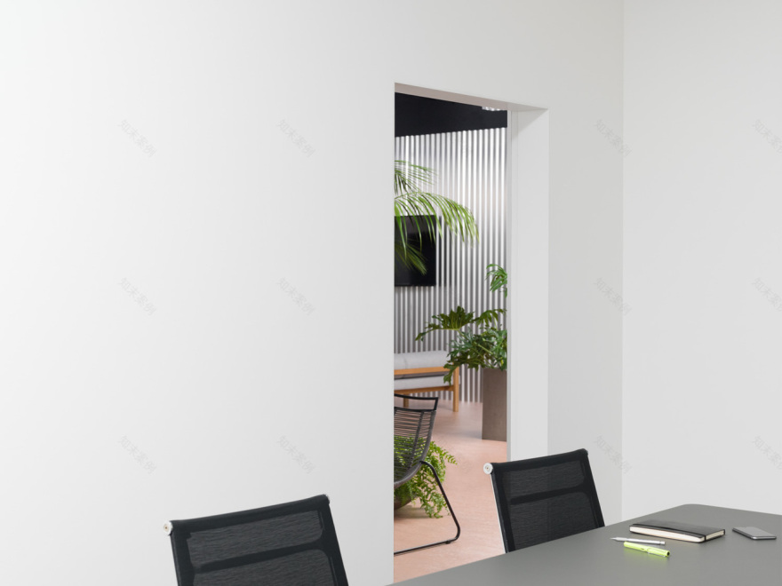 带有露台的办公室-11