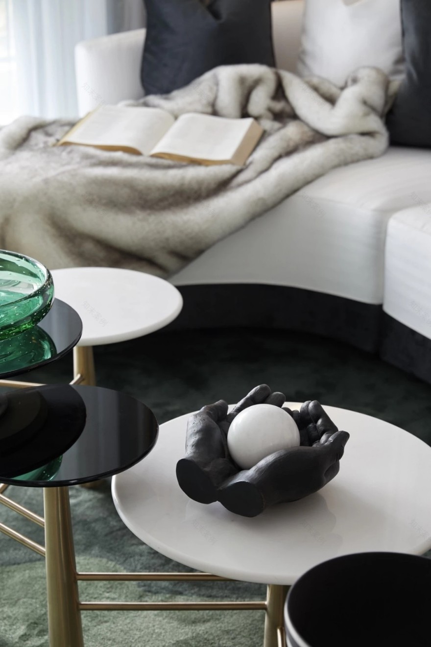 新城控股·樾隽中央-7