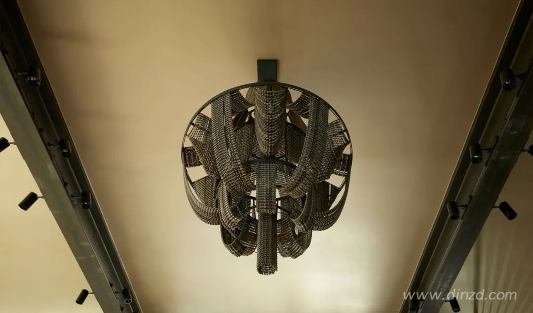 洛杉矶山巅的中世纪城堡与现代生活交融-26