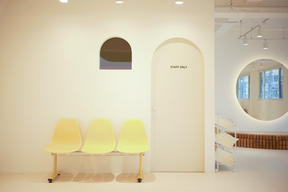 现代简约设计，50 平米公寓的惊艳变身-4