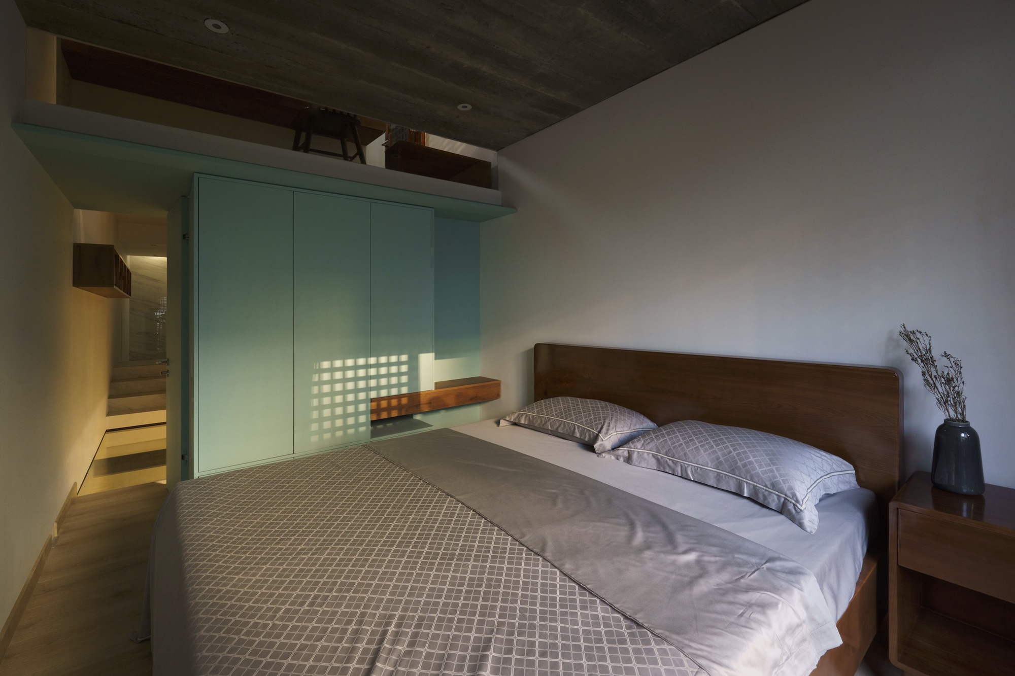 更靠近的房子丨越南胡志明市丨AD+studio-31