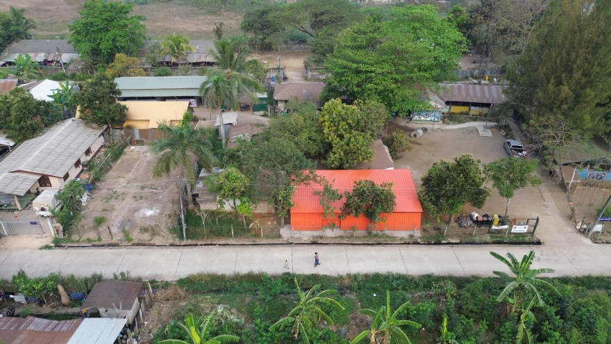 Irrawaddy Flower Garden Classroom Buildings / Simple Architecture-13
