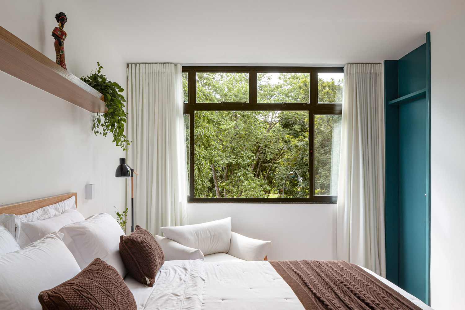 巴西现代主义公寓的翻新与传承丨CoDA arquitetos-39