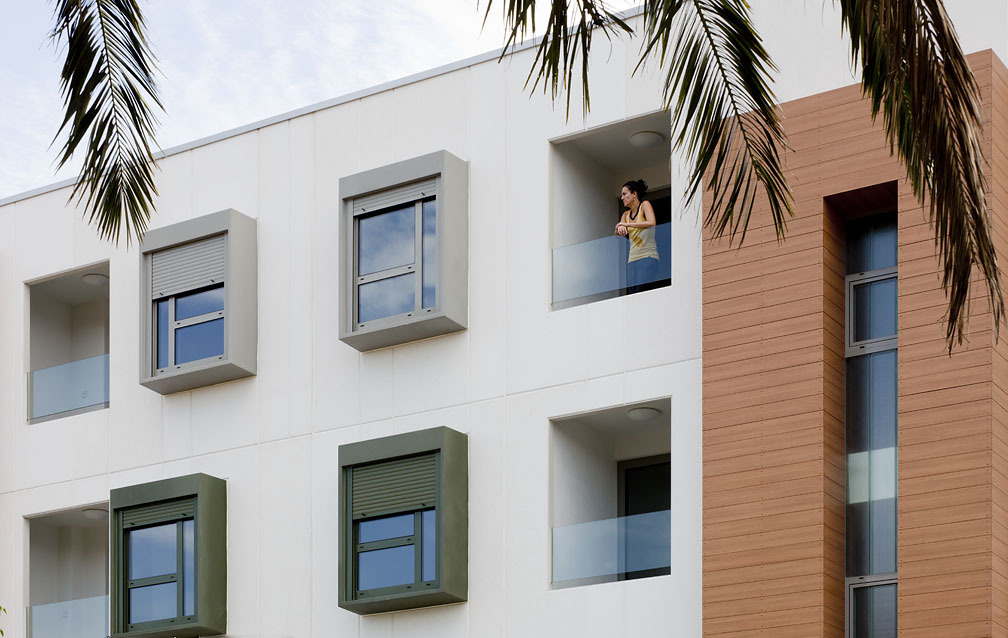 西班牙 Fadura 住宅——城市与自然的和谐交融-18