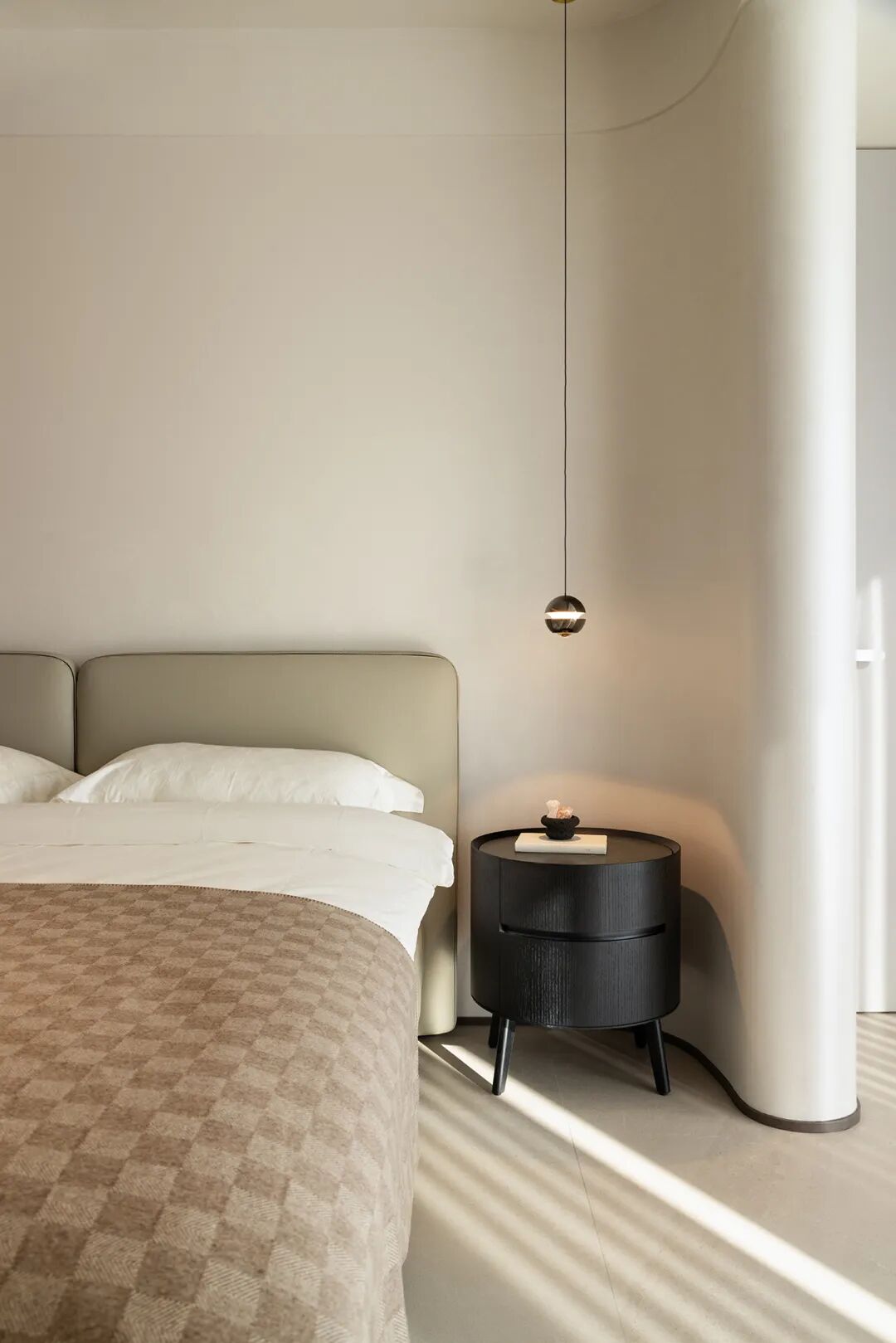 257m²极简沉稳空间，打造松弛丨中国济宁丨COSMO MOBILI  可木家居-24