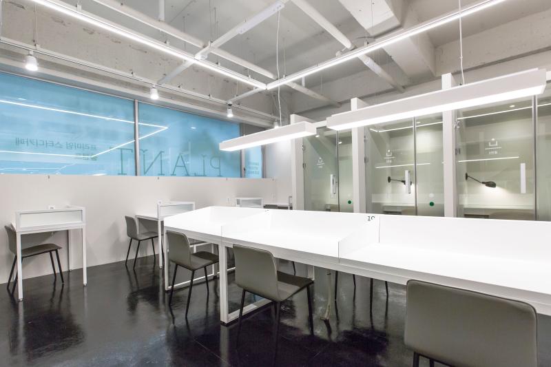 现代简约 35 平咖啡馆 诠释白洞空间美学-7