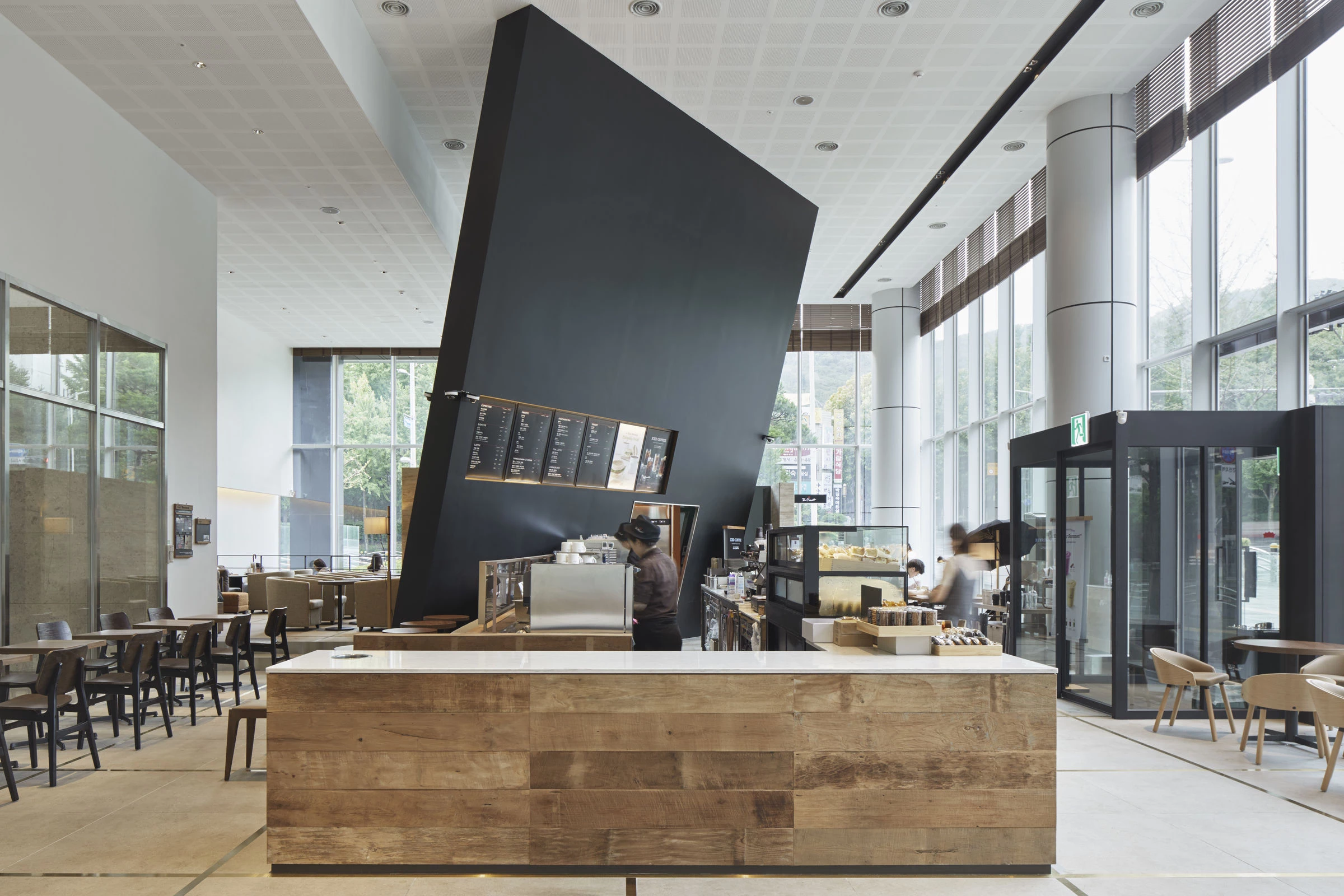 首尔 Gangnam 区 Paul Bassett 咖啡厅-9