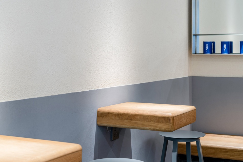 百川咖啡 | 一岸建筑打造 minimal 简约风小店-28